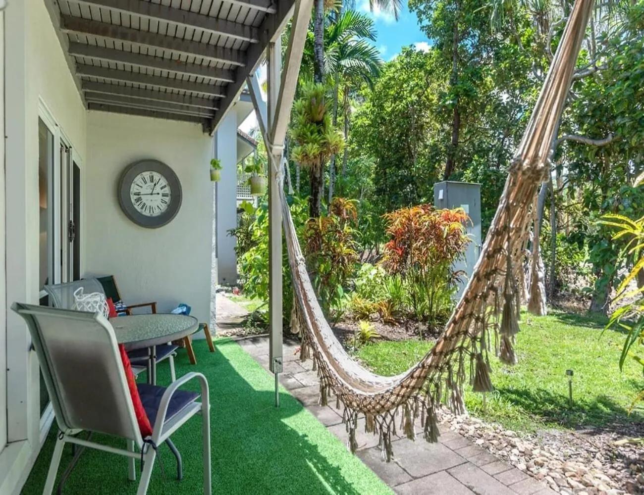 Reeforest Heated Lagoon Pool Spa Hammock Wifi Netflix Parking contacts